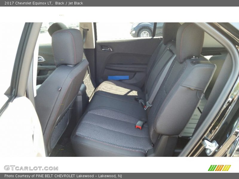 Black / Jet Black 2017 Chevrolet Equinox LT