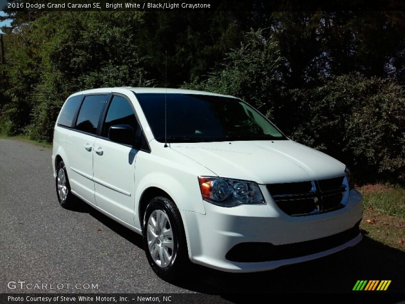 Bright White / Black/Light Graystone 2016 Dodge Grand Caravan SE