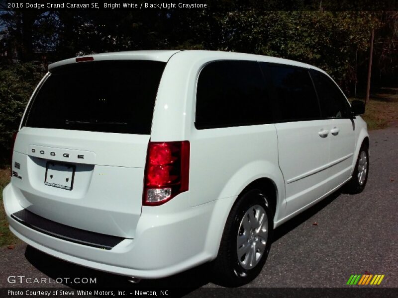 Bright White / Black/Light Graystone 2016 Dodge Grand Caravan SE