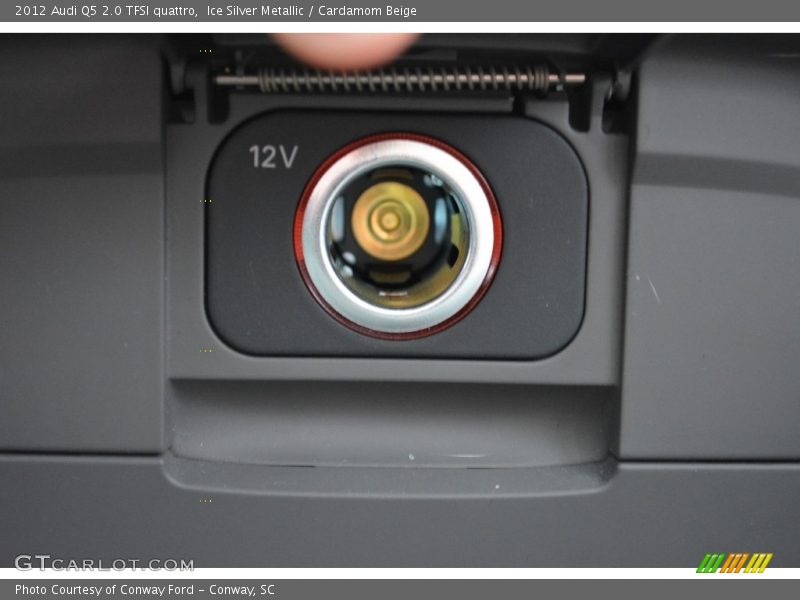 Ice Silver Metallic / Cardamom Beige 2012 Audi Q5 2.0 TFSI quattro