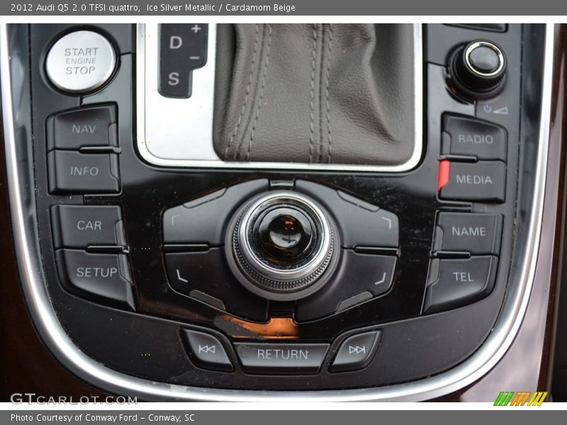 Ice Silver Metallic / Cardamom Beige 2012 Audi Q5 2.0 TFSI quattro