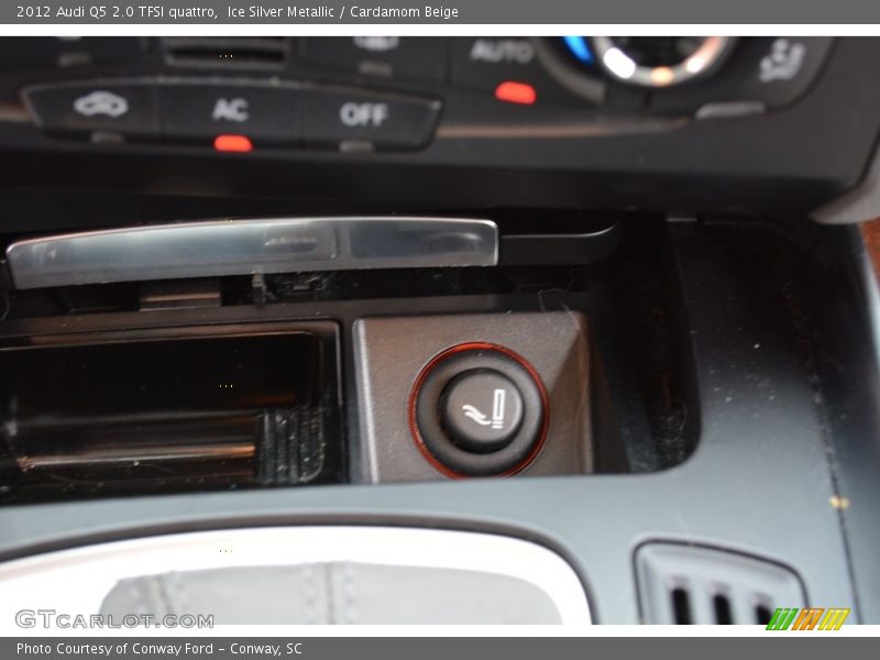 Ice Silver Metallic / Cardamom Beige 2012 Audi Q5 2.0 TFSI quattro