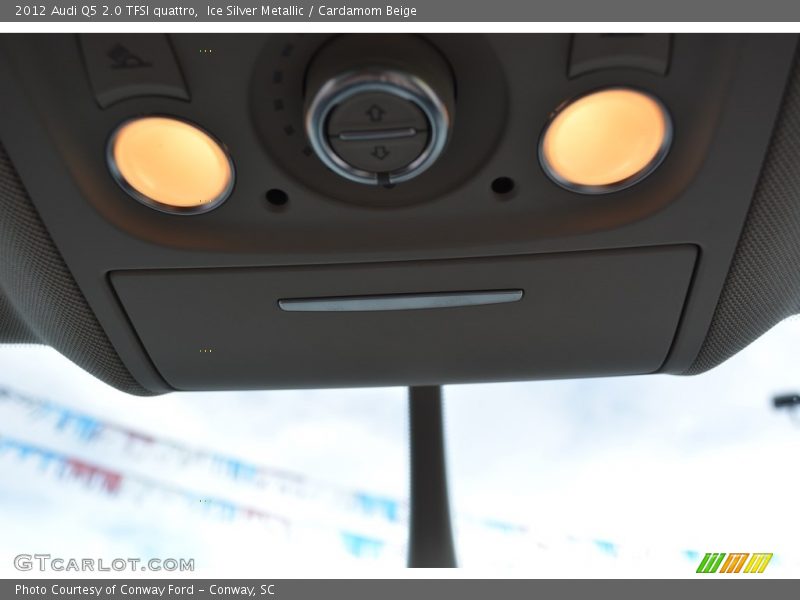 Ice Silver Metallic / Cardamom Beige 2012 Audi Q5 2.0 TFSI quattro