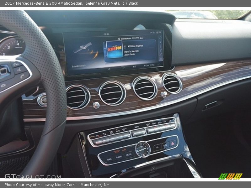 Selenite Grey Metallic / Black 2017 Mercedes-Benz E 300 4Matic Sedan