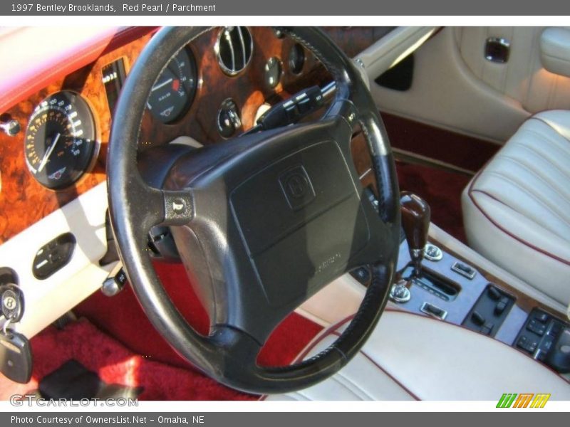 Red Pearl / Parchment 1997 Bentley Brooklands