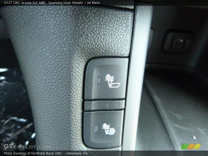 Sparkling Silver Metallic / Jet Black 2017 GMC Acadia SLE AWD