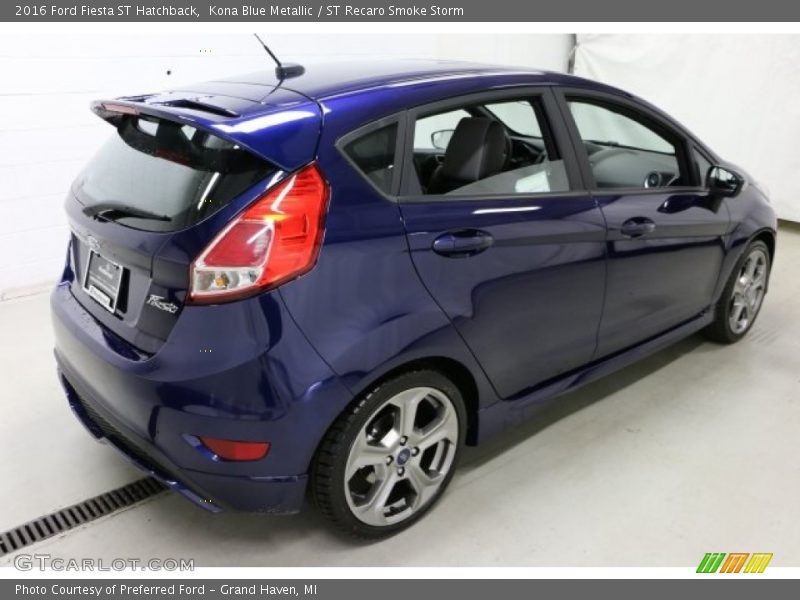 Kona Blue Metallic / ST Recaro Smoke Storm 2016 Ford Fiesta ST Hatchback