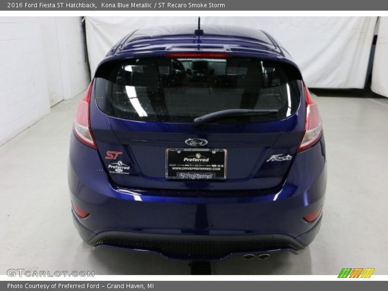 Kona Blue Metallic / ST Recaro Smoke Storm 2016 Ford Fiesta ST Hatchback
