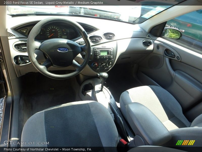 Liquid Grey Metallic / Medium Graphite 2003 Ford Focus SE Sedan