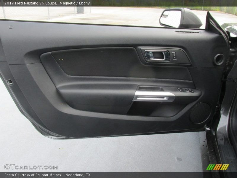 Magnetic / Ebony 2017 Ford Mustang V6 Coupe