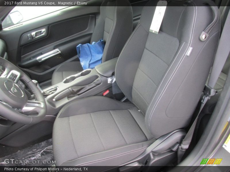 Magnetic / Ebony 2017 Ford Mustang V6 Coupe