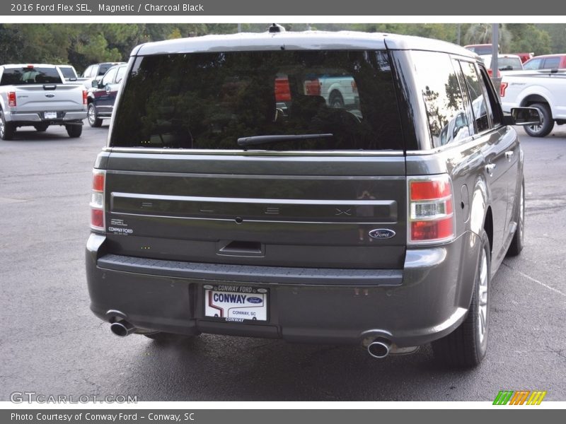 Magnetic / Charcoal Black 2016 Ford Flex SEL