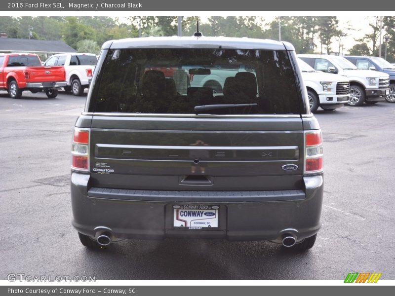 Magnetic / Charcoal Black 2016 Ford Flex SEL
