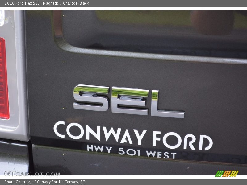 Magnetic / Charcoal Black 2016 Ford Flex SEL