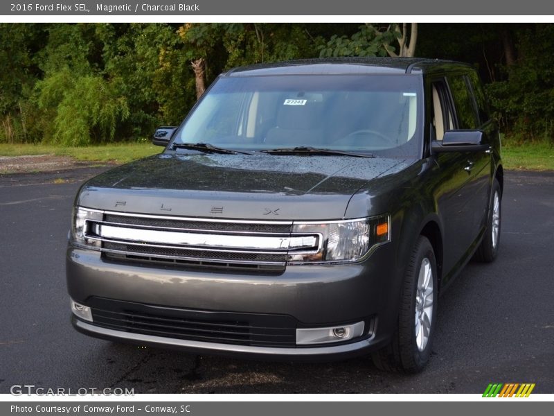 Magnetic / Charcoal Black 2016 Ford Flex SEL