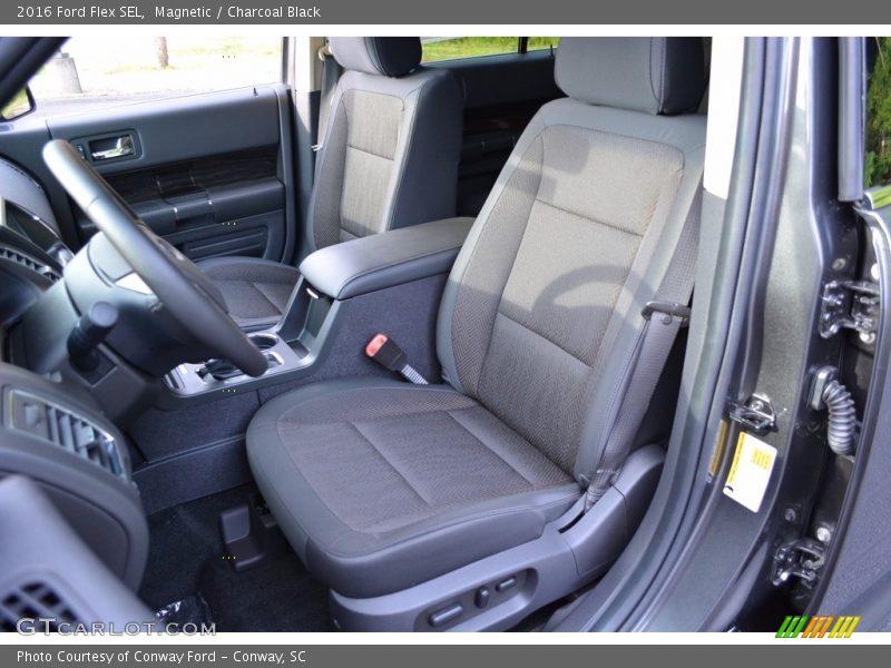 Magnetic / Charcoal Black 2016 Ford Flex SEL