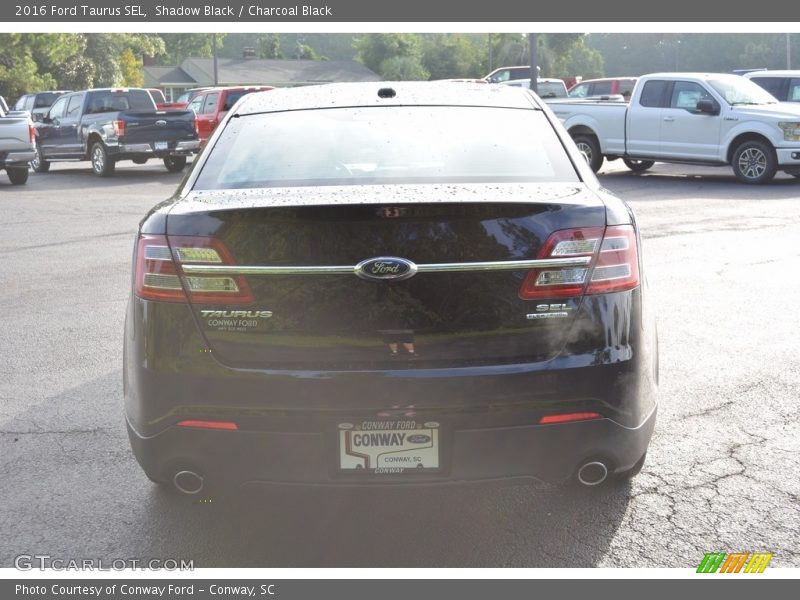 Shadow Black / Charcoal Black 2016 Ford Taurus SEL