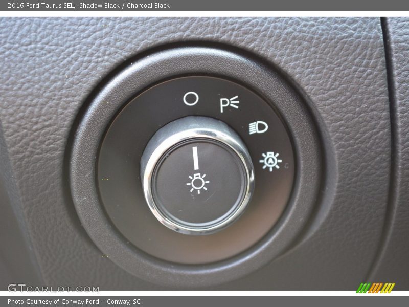 Shadow Black / Charcoal Black 2016 Ford Taurus SEL
