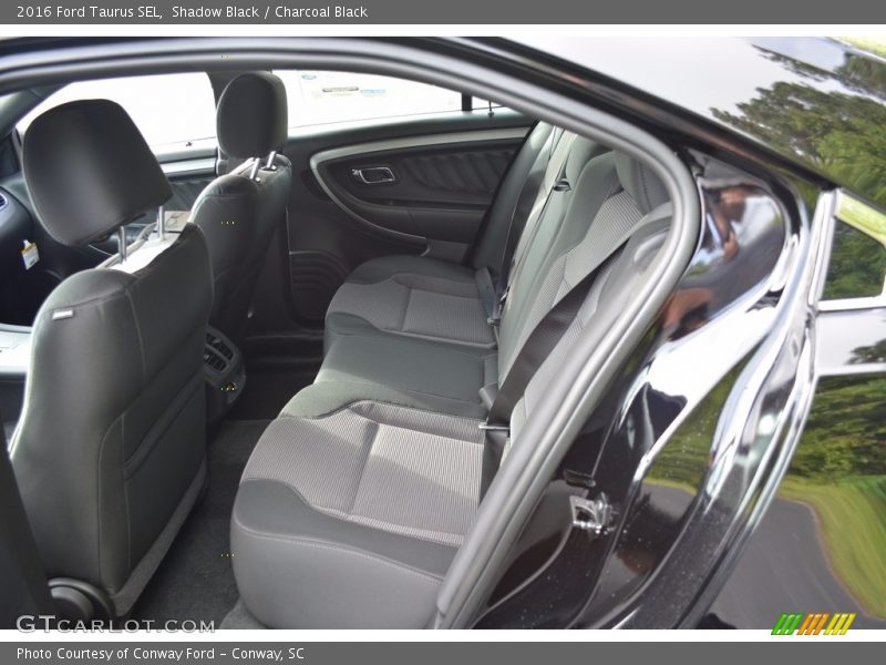 Shadow Black / Charcoal Black 2016 Ford Taurus SEL