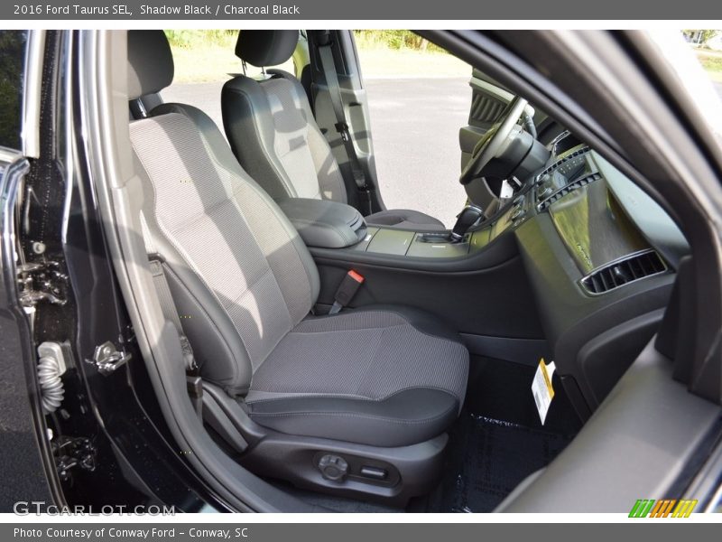 Shadow Black / Charcoal Black 2016 Ford Taurus SEL