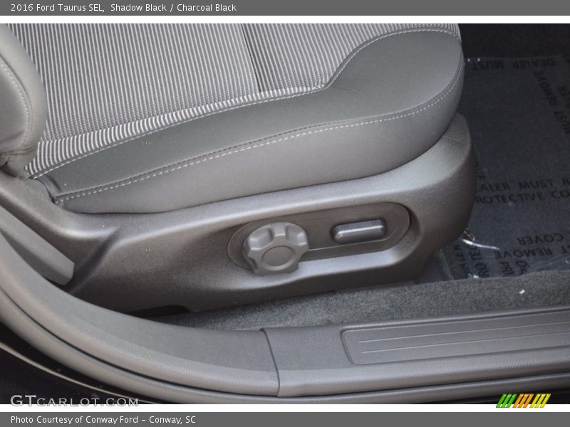 Shadow Black / Charcoal Black 2016 Ford Taurus SEL
