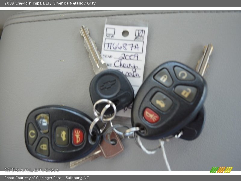 Silver Ice Metallic / Gray 2009 Chevrolet Impala LT