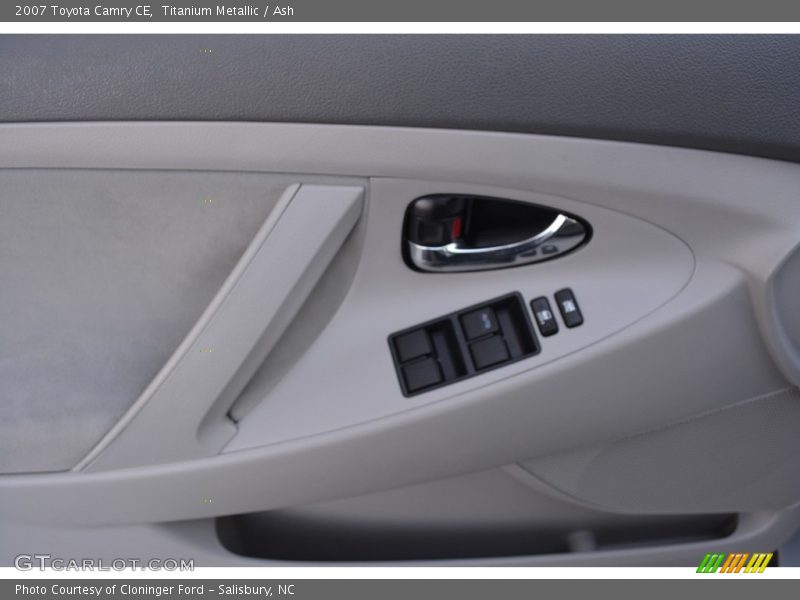 Titanium Metallic / Ash 2007 Toyota Camry CE