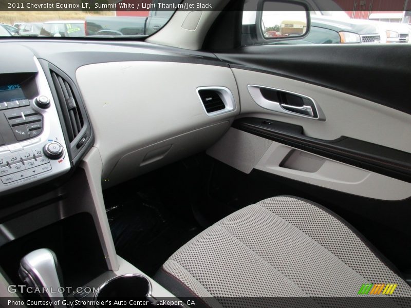 Summit White / Light Titanium/Jet Black 2011 Chevrolet Equinox LT