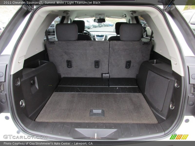 Summit White / Light Titanium/Jet Black 2011 Chevrolet Equinox LT