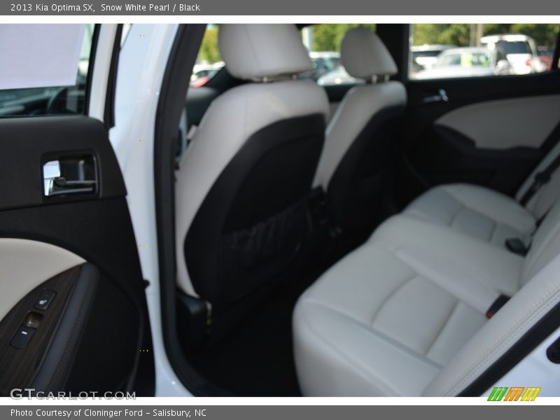 Snow White Pearl / Black 2013 Kia Optima SX
