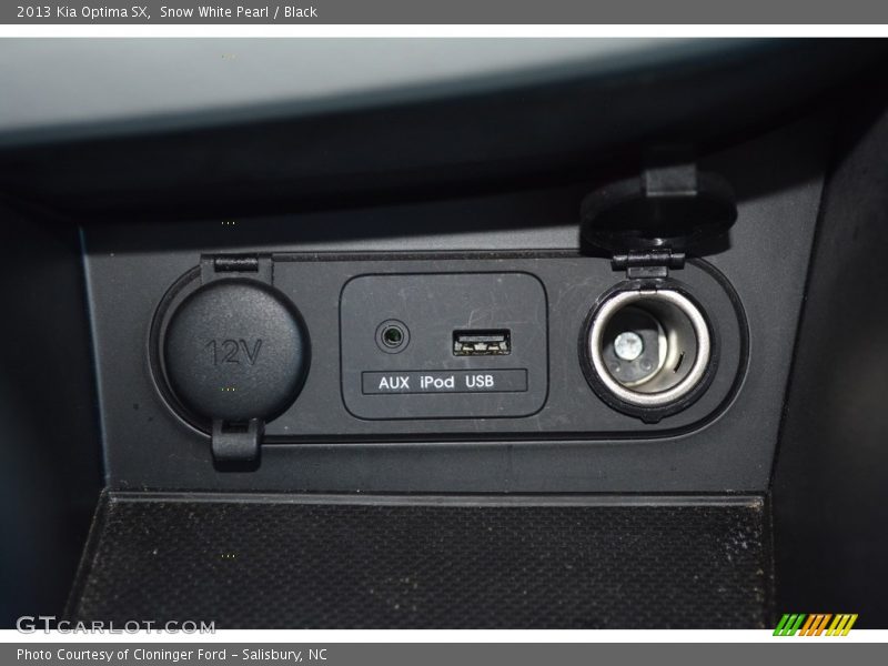 Snow White Pearl / Black 2013 Kia Optima SX