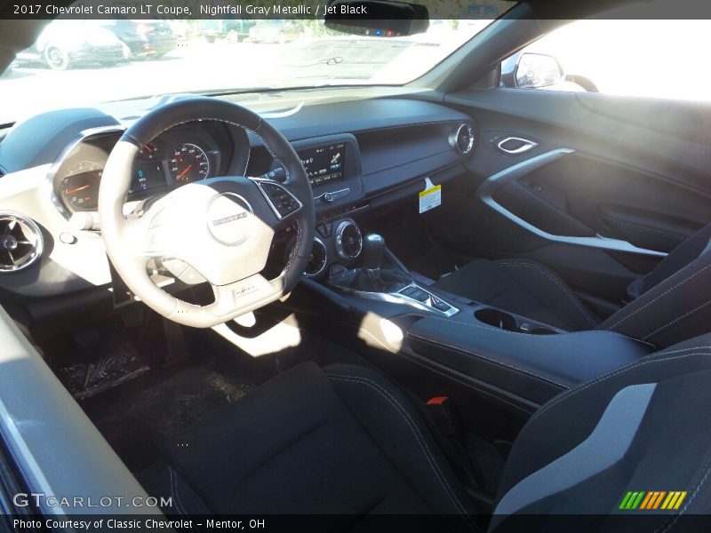 Nightfall Gray Metallic / Jet Black 2017 Chevrolet Camaro LT Coupe