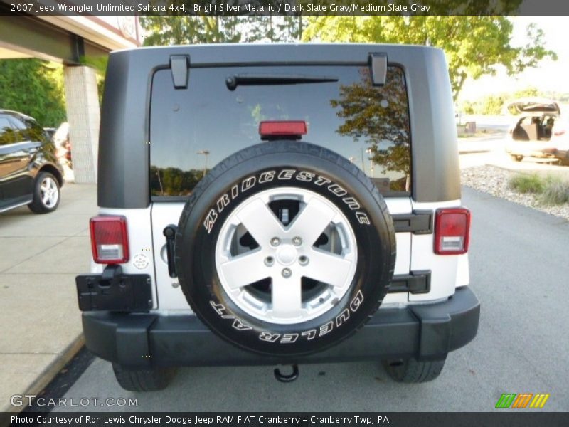 Bright Silver Metallic / Dark Slate Gray/Medium Slate Gray 2007 Jeep Wrangler Unlimited Sahara 4x4