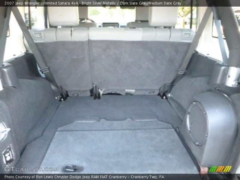 Bright Silver Metallic / Dark Slate Gray/Medium Slate Gray 2007 Jeep Wrangler Unlimited Sahara 4x4