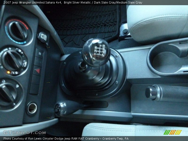 Bright Silver Metallic / Dark Slate Gray/Medium Slate Gray 2007 Jeep Wrangler Unlimited Sahara 4x4