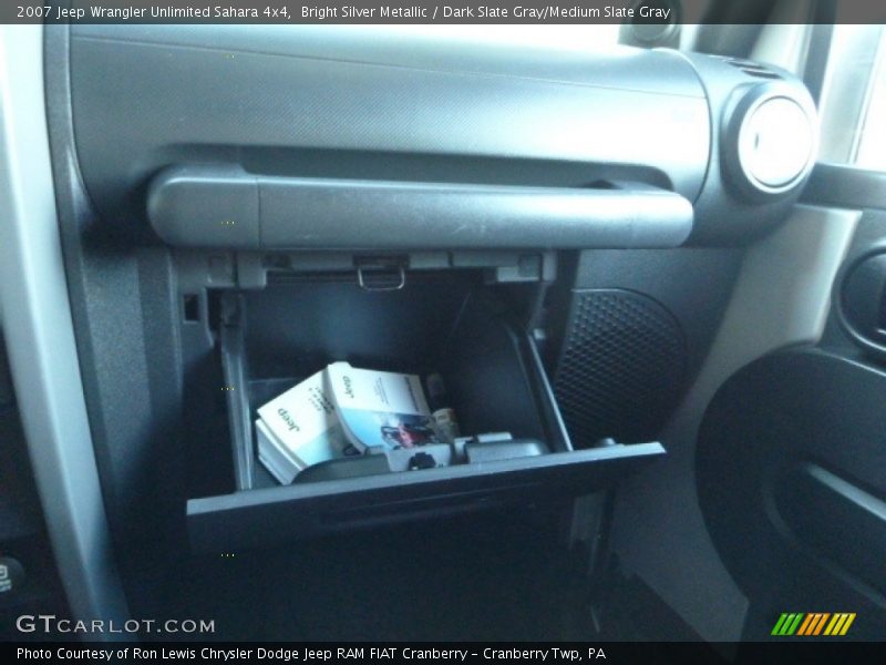 Bright Silver Metallic / Dark Slate Gray/Medium Slate Gray 2007 Jeep Wrangler Unlimited Sahara 4x4