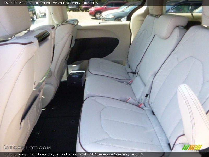Velvet Red Pearl / Black/Alloy 2017 Chrysler Pacifica Limited