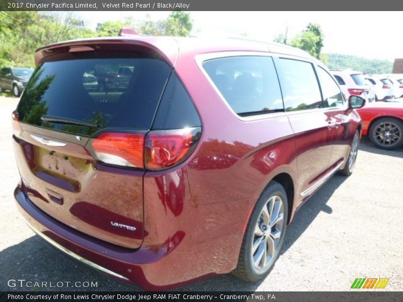Velvet Red Pearl / Black/Alloy 2017 Chrysler Pacifica Limited