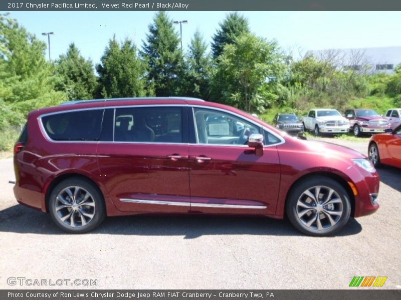 Velvet Red Pearl / Black/Alloy 2017 Chrysler Pacifica Limited
