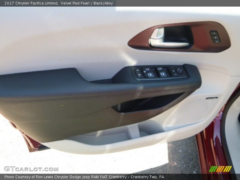 Velvet Red Pearl / Black/Alloy 2017 Chrysler Pacifica Limited