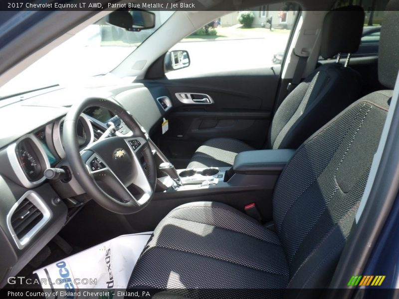 Patriot Blue Metallic / Jet Black 2017 Chevrolet Equinox LT AWD