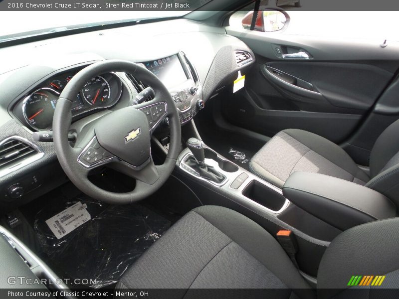 Siren Red Tintcoat / Jet Black 2016 Chevrolet Cruze LT Sedan