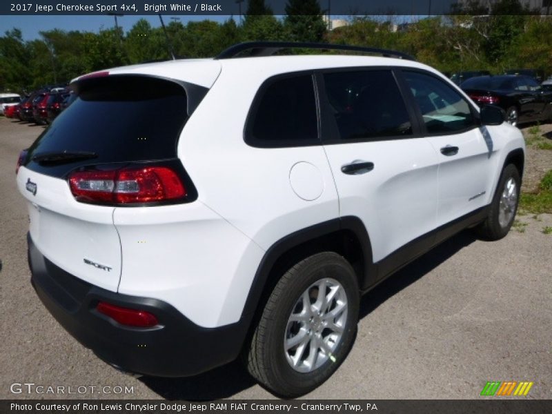 Bright White / Black 2017 Jeep Cherokee Sport 4x4