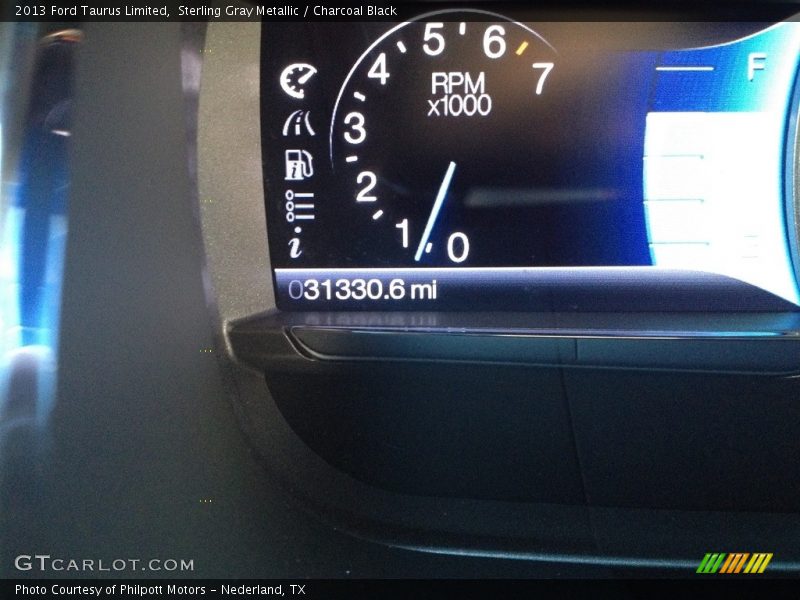 Sterling Gray Metallic / Charcoal Black 2013 Ford Taurus Limited