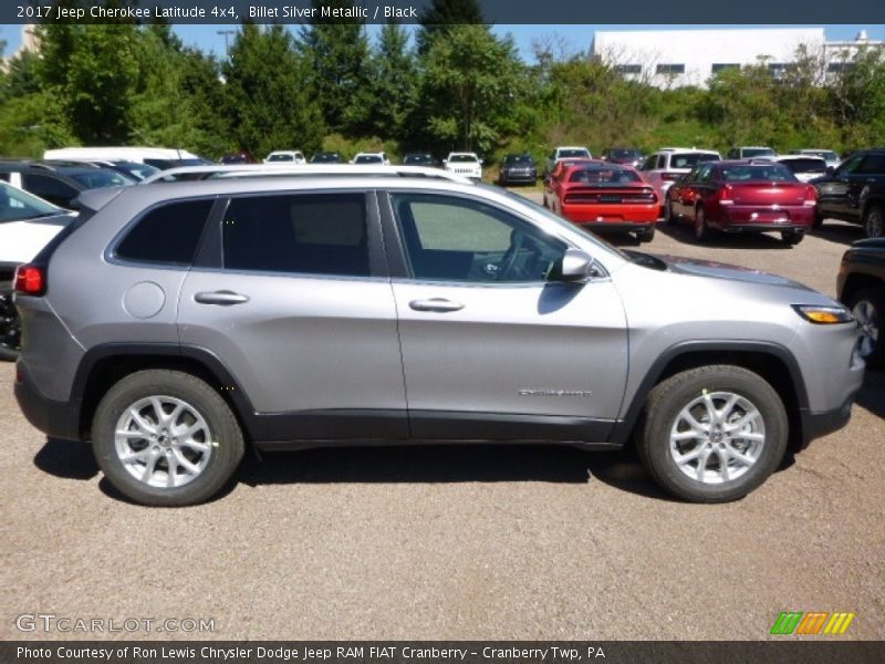 Billet Silver Metallic / Black 2017 Jeep Cherokee Latitude 4x4