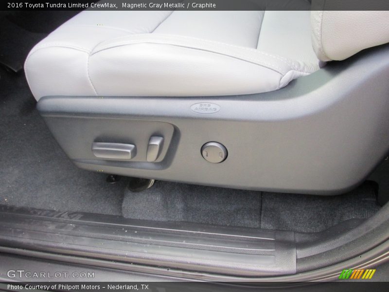 Magnetic Gray Metallic / Graphite 2016 Toyota Tundra Limited CrewMax
