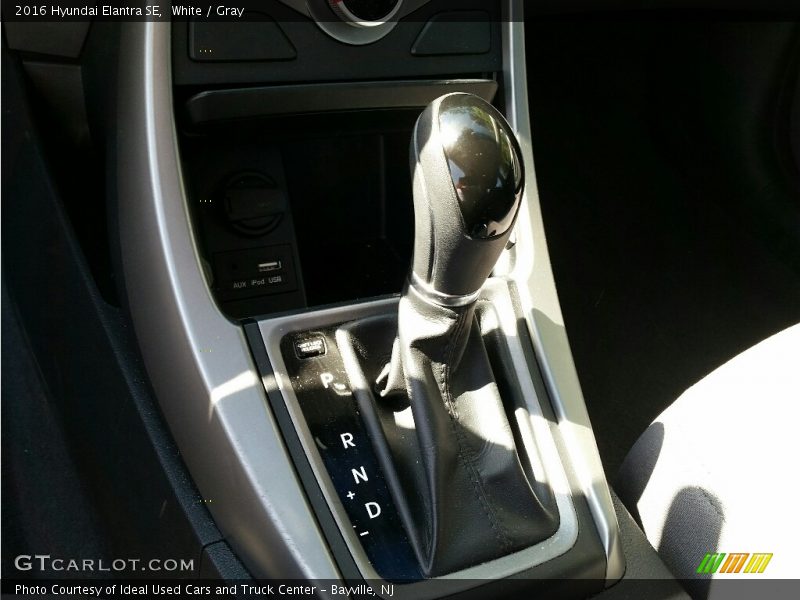 White / Gray 2016 Hyundai Elantra SE