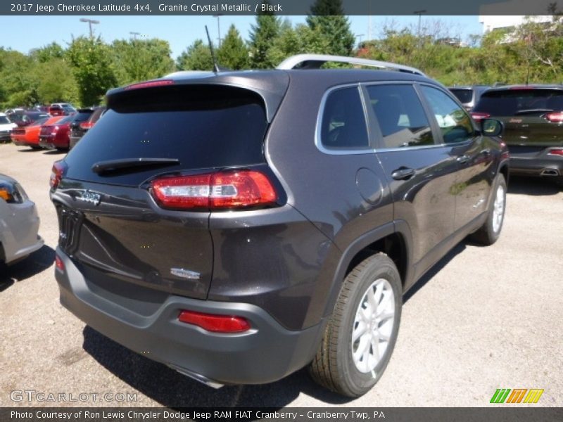 Granite Crystal Metallic / Black 2017 Jeep Cherokee Latitude 4x4