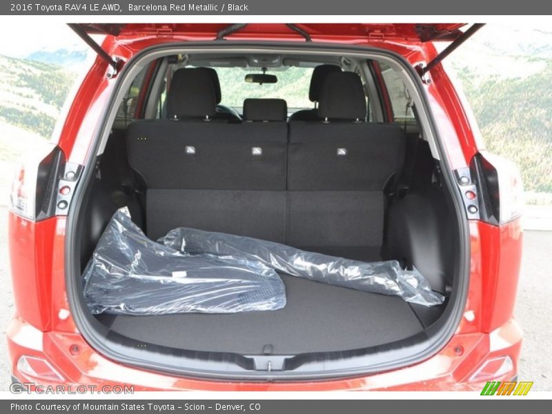 Barcelona Red Metallic / Black 2016 Toyota RAV4 LE AWD
