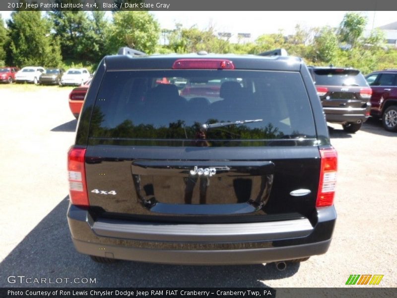 Black / Dark Slate Gray 2017 Jeep Patriot Latitude 4x4